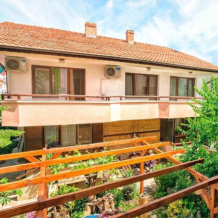 Holiday House Gendar, Черноморец Экстерьер фото