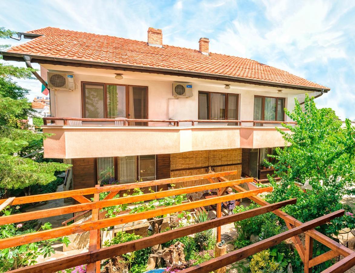 Holiday House Gendar, Черноморец Экстерьер фото
